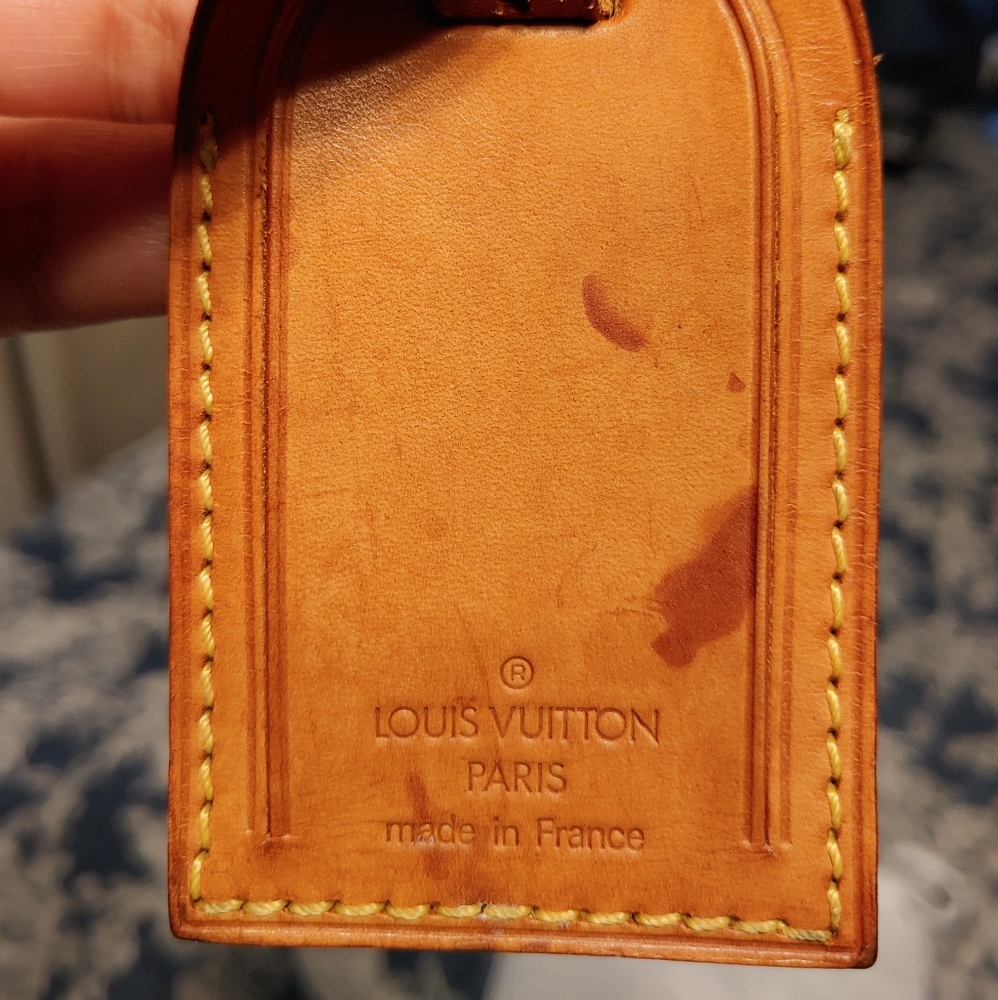 Louis vuitton luggage tag